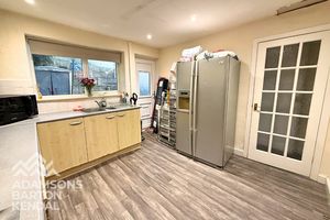 Photo 10- click for photo gallery